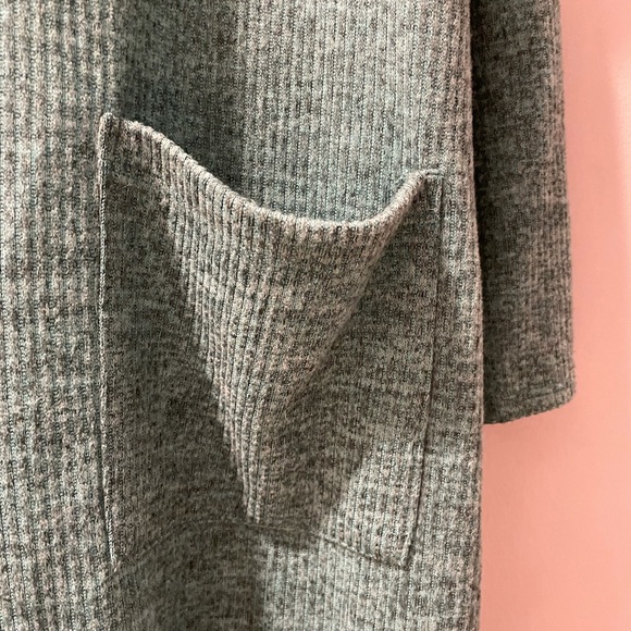 Lula Roe Ribbed Duster - Picture 3 of 5